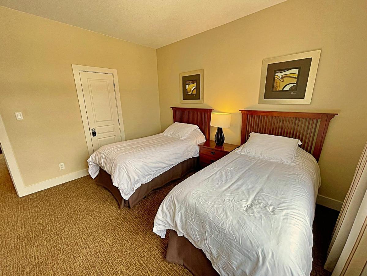Spacious Blue Mountain 2 Storey - Wifi, Pool, Close To The Village & Golf Appartement *